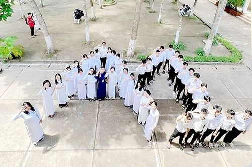 Lắng nghe và chia sẻ