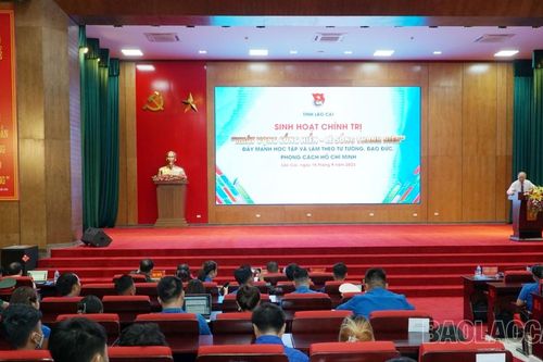 Hơn 300 đoàn viên, thanh niên tham gia sinh hoạt chính trị 'Khát vọng cống hiến - Lẽ sống thanh niên'