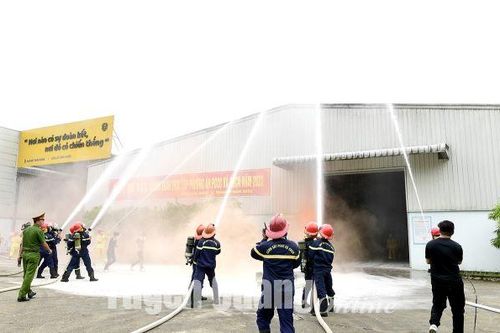 Diễn tập chữa cháy và cứu nạn, cứu hộ tại nhà máy rượu 9chum