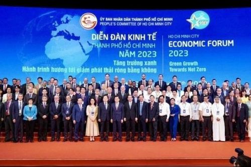 Diễn đàn Kinh tế TP. Hồ Chí Minh: Tạo động lực phát triển kinh tế theo hướng xanh, bền vững