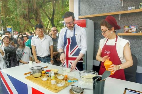 Nhiều hoạt động kỷ niệm 50 năm quan hệ Việt Nam - Vương quốc Anh