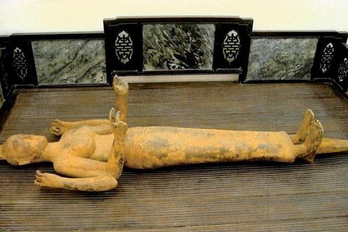 Mỹ và Anh chuyển giao cho Việt Nam tượng Nữ thần Durga bị đánh cắp