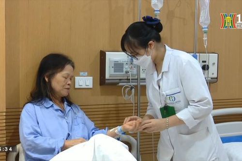 Chăm sóc sức khỏe cho người cao tuổi khi chuyển mùa | Vì chất lượng dân số thủ đô | 14/09/2023