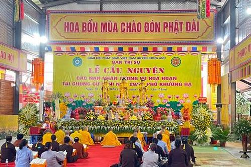 Tổ chức lễ cầu nguyện cho nạn nhân vụ cháy chung cư mini tại quận Thanh Xuân