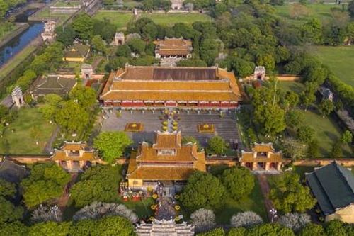 Booking.com gợi ý các hoạt động tham quan Huế cho mùa thu