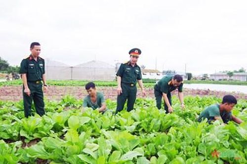 Quân khu 4: Kiểm tra kết quả công tác quân nhu tại các đơn vị