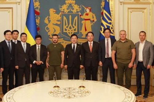 Hàn Quốc xác nhận Ukraine đề nghị hợp tác về năng lượng hạt nhân, công nghiệp quốc phòng
