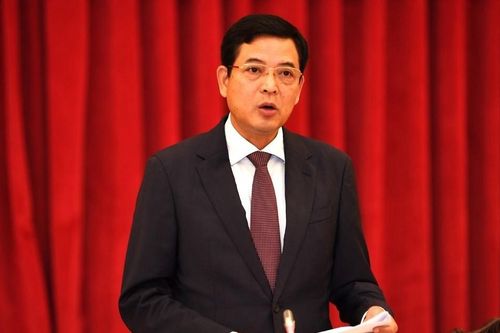 Chủ tịch công ty xi măng làm Thứ trưởng Bộ Xây dựng