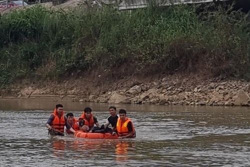 Nam thanh niên tử vong vì va chạm với tàu hỏa