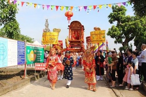 Ngăn chặn, xử lý nghiêm các hành vi lợi dụng di tích, lễ hội, tín ngưỡng để trục lợi