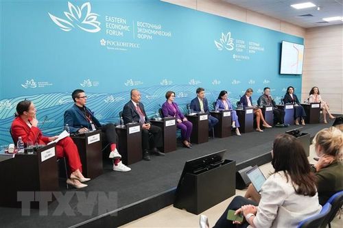 Hơn 39 tỷ USD được ký kết tại Diễn đàn Quốc tế phương Đông 2023