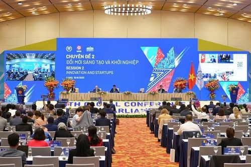 Khởi nghiệp nên đưa vào chương trình cho học sinh từ 10 - 12 tuổi