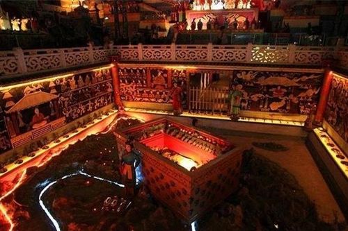 Đâu là nguyên nhân khiến các nhà khảo cổ chưa dám đi vào bên trong lăng mộ Tần Thủy Hoàng?