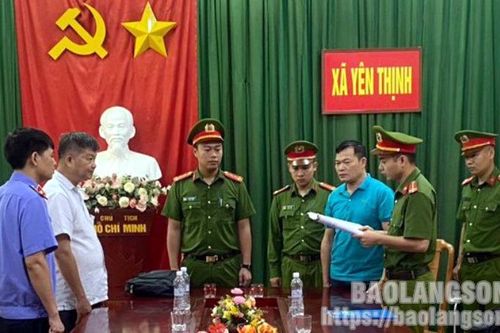 Công an huyện Hữu Lũng khởi tố 2 đối tượng mua bán trái phép hóa đơn trị giá gần 500 triệu đồng