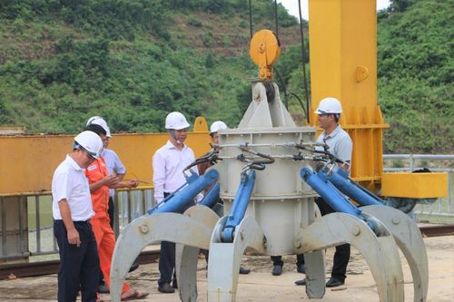 EVNGENCO2 kiểm tra hiện trạng kỹ thuật, hệ thống thiết bị Nhà máy Thủy điện Trung Sơn