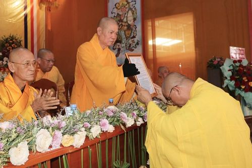 Khánh Hòa: Lễ công bố và trao quyết định bổ nhiệm trụ trì chùa Bửu Long (H.Diên Khánh)