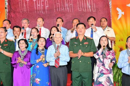 Kỷ niệm 56 năm ngày Củ Chi được phong tặng danh hiệu 'Đất thép thành đồng'