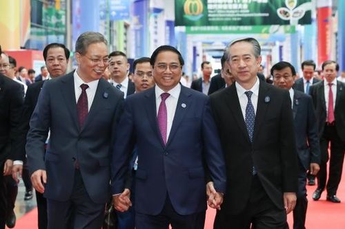 Việt Nam mong muốn trở thành mắt xích quan trọng trong chuỗi cung ứng giữa ASEAN và Trung Quốc