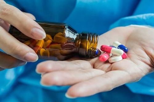 Người phụ nữ 23 tuổi bị sốc phản vệ do tự ý dùng thuốc