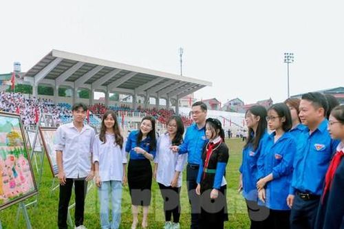 Hơn 5.000 đoàn viên tham gia ngày hội 'Bác Hồ trong trái tim tuổi trẻ Yên Bái'