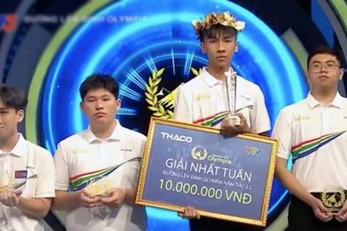 Nam sinh sớm bị loại ở phần thi vượt chướng ngại vật, ngược dòng giành vòng nguyệt quế Olympia