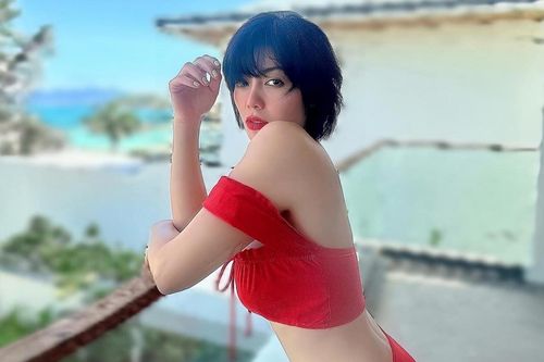 Thanh Hương bikini đỏ 'đốt mắt' khán giả, lột xác sau 'Cuộc đời vẫn đẹp sao'
