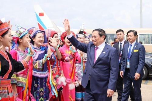 Thủ tướng kết thúc chuyến tham dự CAEXPO và CABIS tại Trung Quốc