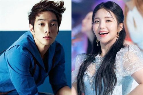 Tài tử Tên Tôi Là Kim Sam Soon và nữ idol kém 11 tuổi bất ngờ xác nhận hẹn hò sau 2 tháng 'chối đây đẩy'