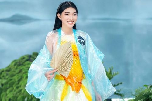Thí sinh Miss Earth Việt Nam 2023 diện trang phục tái chế từ túi nilon, vỏ chai