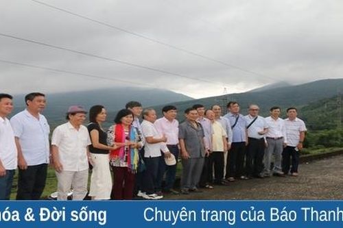 Văn nghệ sĩ ấn tượng với chuyến đi thực tế sáng tác tại huyện Nông Cống