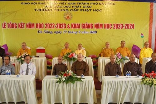 Trường Trung cấp Phật học Đà Nẵng khai giảng năm học 2023-2024