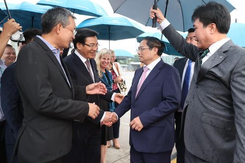 Thủ tướng Phạm Minh Chính lên đường công du Mỹ
