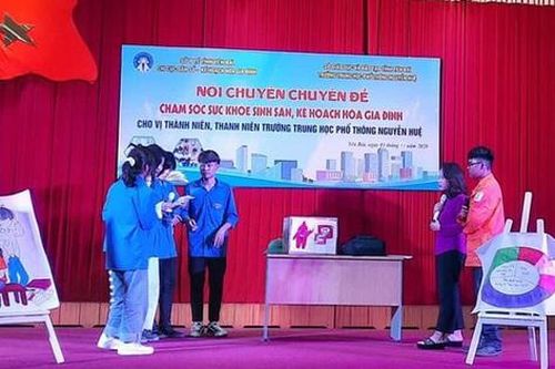 Tạo môi trường xã hội thuận lợi cho việc bảo vệ, chăm sóc và nâng cao sức khỏe vị thành niên