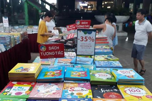 Hội sách Trăng tròn với nhiều hoạt động hấp dẫn dành cho thiếu nhi