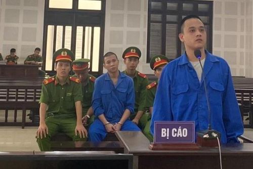Côn đồ lãnh án