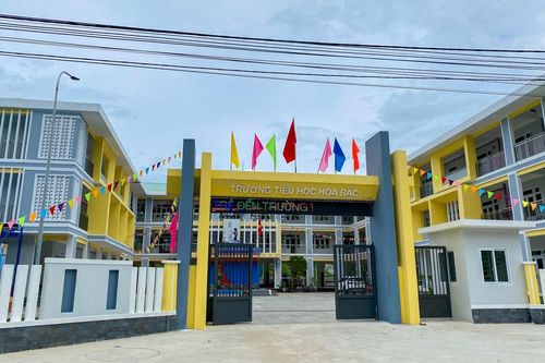 Toàn bộ học sinh trong vụ phản đối sáp nhập trường ở Đà Nẵng đã đi học