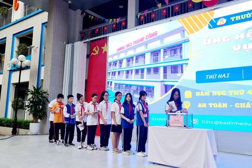 Trường học quận Ba Đình ủng hộ nạn nhân vụ cháy hơn 1,1 tỷ đồng
