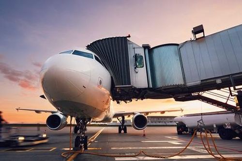 Vì sao hành khách chỉ được lên xuống máy bay ở cửa trái?