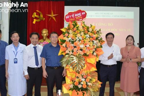 Sở Y tế công bố các quyết định điều động, bổ nhiệm cán bộ