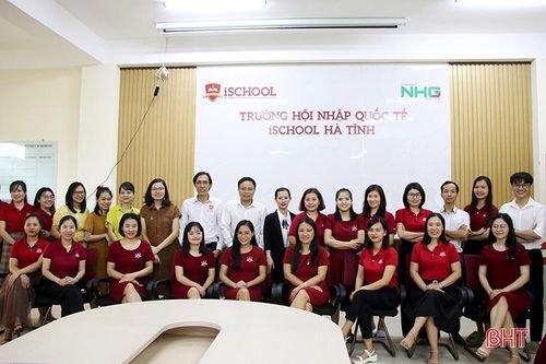 24 giáo viên iSchool Hà Tĩnh được vinh danh 'Chuyên gia giáo dục sáng tạo Microsoft'