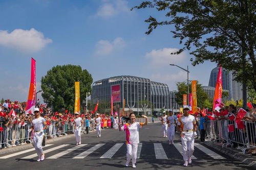 Trung Quốc: 170 công nhân xuất sắc rước đuốc ASIAD 2023 ở Kim Hoa