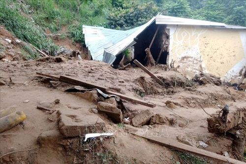 Lở đất do mưa lớn ở CHDC Congo, ít nhất 17 người thiệt mạng