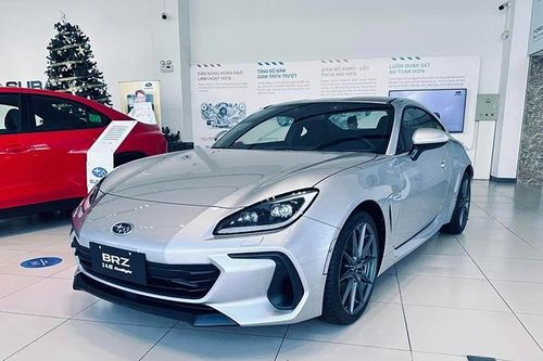 'Xe chơi' Subaru BRZ giảm gần 300 triệu đồng tại đại lý