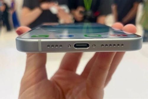 Apple đổi cổng sạc iPhone, người dùng có thực sự hưởng lợi?