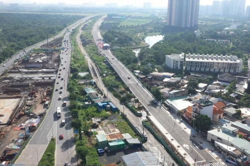 Thông xe gần 3 km đường song hành cao tốc TP.HCM - Long Thành – Dầu Giây