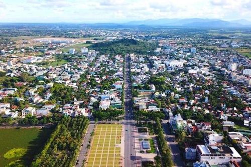 Quảng Ngãi: Cần lấy ý kiến rộng rãi việc phục dựng tháp Chăm trên núi Thiên Bút