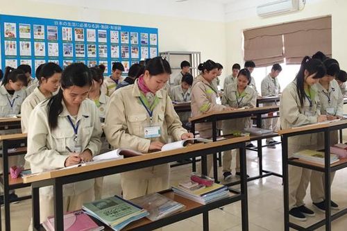 Nâng cao chất lượng lao động Việt Nam xuất khẩu làm việc ở nước ngoài