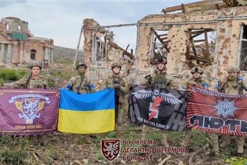 Ukraine tuyên bố giành làng chiến lược gần Bakhmut