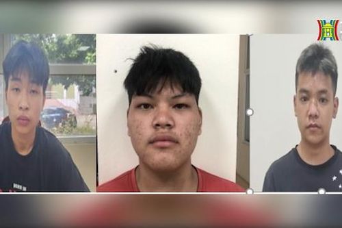 Bắt 3 đối tượng cướp điện thoại Iphone