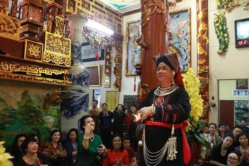 Ngăn chặn biến tướng hầu đồng